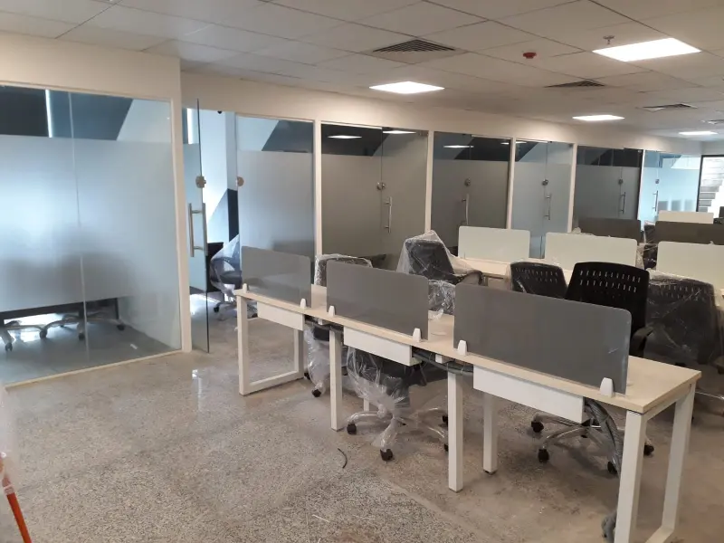 215833213_SEC 63 D 76 (8).webp